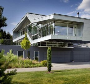 Villa in 1800 Uthiru Front Walk